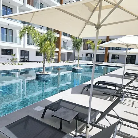 Superior Apartment, Universal Residences * Paphos