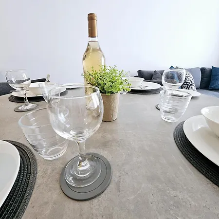 Superior Apartment, Universal Residences *