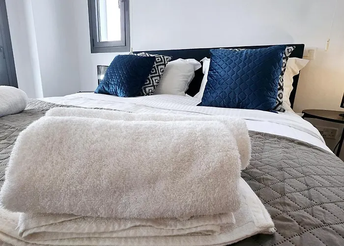 Superior Apartment, Universal Residences Apartamento Pafos